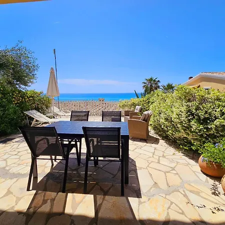 Corfu Dream Holidays アパート グリファダ