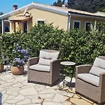 Corfu Dream Holidays * Γλυφάδα